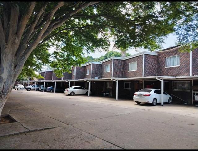 2 BEDROOM DUPLEX FOR SALE IN CAPRICORN